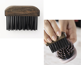 CLEANING BRUSH
